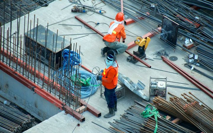 Ferraillage d'une dalle en béton armé sur chantier